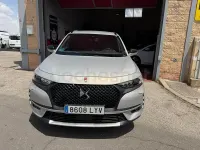 Usado DS Automobiles DS7 Crossback 130 CV (95 kW) 2022 Gris / plata SUV