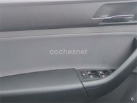 Usado Seat Toledo Style 105 CV (77 kW) 2015 Gris / plata Berlina