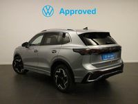 Usado VW Tiguan R-line 204 CV (150 kW) 2025 Gris plata SUV