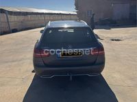 Usado Mercedes C220 Avantgarde 170 CV (125 kW) 2016 Gris / plata Familiar