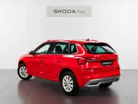 Usado Skoda Kamiq Ambition 150 CV (110 kW) 2022 Rojo SUV