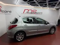 Usado Peugeot 308 Sport 120 CV (88 kW) 2010 Gris / plata Berlina