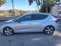 Usado Seat Leon FR 150 CV (110 kW) 2017 Gris / plata Berlina