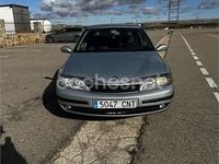 Usado Renault Laguna II Dynamique 136 CV (100 kW) 2003 Gris / plata Berlina