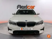 Usado BMW 318 150 CV (110 kW) 2022 Blanco Familiar