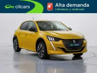 Usado Peugeot e-208 GT 100 kW (136 CV) 2021 Amarillo Utilitario