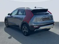 Usado Kia Niro 183 CV (134 kW) 2025 Gris SUV