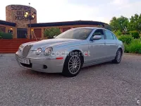 Usado Jaguar S-Type Executive 207 CV (152 kW) 2007 Gris / plata Berlina