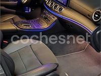 Usado Mercedes E220 194 CV (142 kW) 2022 Gris / plata Berlina