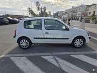 Usado Renault Clio II Authentique 60 CV (44 kW) 2003 Blanco Berlina