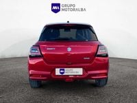 Usado Suzuki Swift 83 CV (61 kW) 2025 Rojo Utilitario