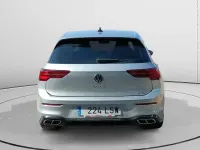Usado VW Golf VIII R-line 150 CV (110 kW) 2021 Gris / plata Berlina