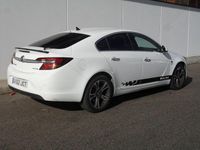 Usado Opel Insignia Excellence 140 CV (102 kW) 2015 Blanco Berlina