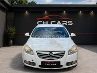 Usado Opel Insignia Sport 130 CV (95 kW) 2011 Blanco Familiar