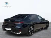 Usado BMW 740 Comfort Edition 299 CV (219 kW) 2024 Negro Berlina