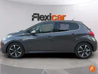 Usado Peugeot 208 82 CV (60 kW) 2019 Gris Utilitario