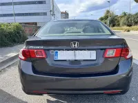Usado Honda Accord Luxury 150 CV (110 kW) 2010 Marrón Berlina