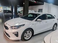 Usado Kia Ceed 100 CV (73 kW) 2021 Blanco Utilitario