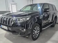 Begagnad Toyota Land Cruiser 204 HK (150 kW) 2021 Svart SUV