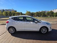 Usado Ford Fiesta Trend 86 CV (63 kW) 2018 Blanco Berlina