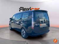 Usado Hyundai Staria 177 CV (130 kW) 2023 Verde Monovolumen