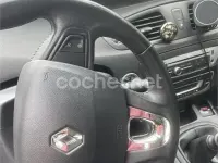 Usado Renault Scenic E-Tech 95 CV (69 kW) 2015 Granate Monovolumen