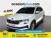 Usado Skoda Karoq Selection 115 CV (84 kW) 2024 Blanco SUV