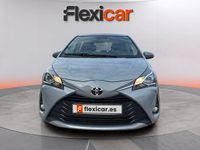 Usado Toyota Yaris Active 69 CV (50 kW) 2019 Gris Utilitario