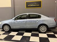 Usado VW Passat Advance 140 CV (102 kW) 2007 Azul Berlina