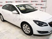 Usado Opel Insignia Excellence 140 HP (102 kW) 2013 Branco Sedan