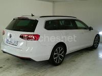 Usado VW Passat Executive 150 CV (110 kW) 2022 Blanco Familiar