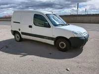 Usado Citroën Berlingo 90 CV (66 kW) 2007 Blanco Monovolumen