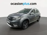 Usado Dacia Sandero 90 CV (66 kW) 2017 Gris Utilitario