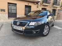 Usado VW Passat Highline 140 CV (102 kW) 2007 Azul Berlina