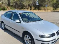 Usado Seat Toledo 110 CV (80 kW) 1999 Gris / plata Berlina