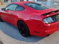 Usado Ford Mustang Fastback 314 CV (230 kW) 2015 Rojo Coupe
