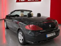 Usado Peugeot 307 CC 138 CV (101 kW) 2005 Negro Descapotable