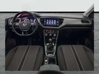 Usado VW T-Roc 110 CV (80 kW) 2023 Plateado SUV