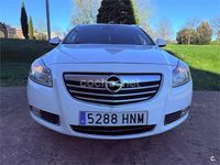 Usado Opel Insignia Selective 130 HP (95 kW) 2014 Branco Carrinha