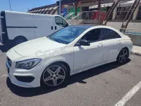 Usado Mercedes CLA250 AMG line 211 CV (155 kW) 2015 Blanco Coupe