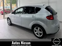 Usado Seat Altea Style 105 CV (77 kW) 2011 Gris / plata Monovolumen