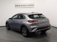 Usado Kia XCeed 100 CV (73 kW) 2025 Gris / plata SUV