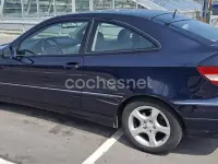 Usado Mercedes CLC180 143 CV (105 kW) 2008 Azul Coupe