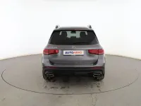 Käytetty Mercedes GLB200 AMG line 163 HP (119 kW) 2022 Harmaa Katumaasturi