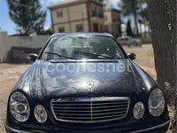 Usado Mercedes E270 Classic 177 CV (130 kW) 2005 Negro Berlina