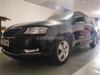 Usado Skoda Rapid Style 110 CV (80 kW) 2018 Negro Utilitario