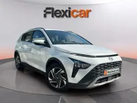 Usado Hyundai Bayon 101 CV (74 kW) 2021 Blanco SUV