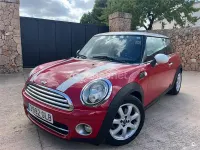 Usado Mini Cooper D 110 CV (80 kW) 2009 Rojo Utilitario