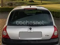 Usado Renault Clio II Authentique 80 CV (58 kW) 2005 Gris / plata Berlina