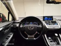 Usado Lexus NX300h Business Edition 197 CV (144 kW) 2017 Rojo SUV